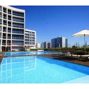 Charming With Balcony & Pool Appartement Lisboa